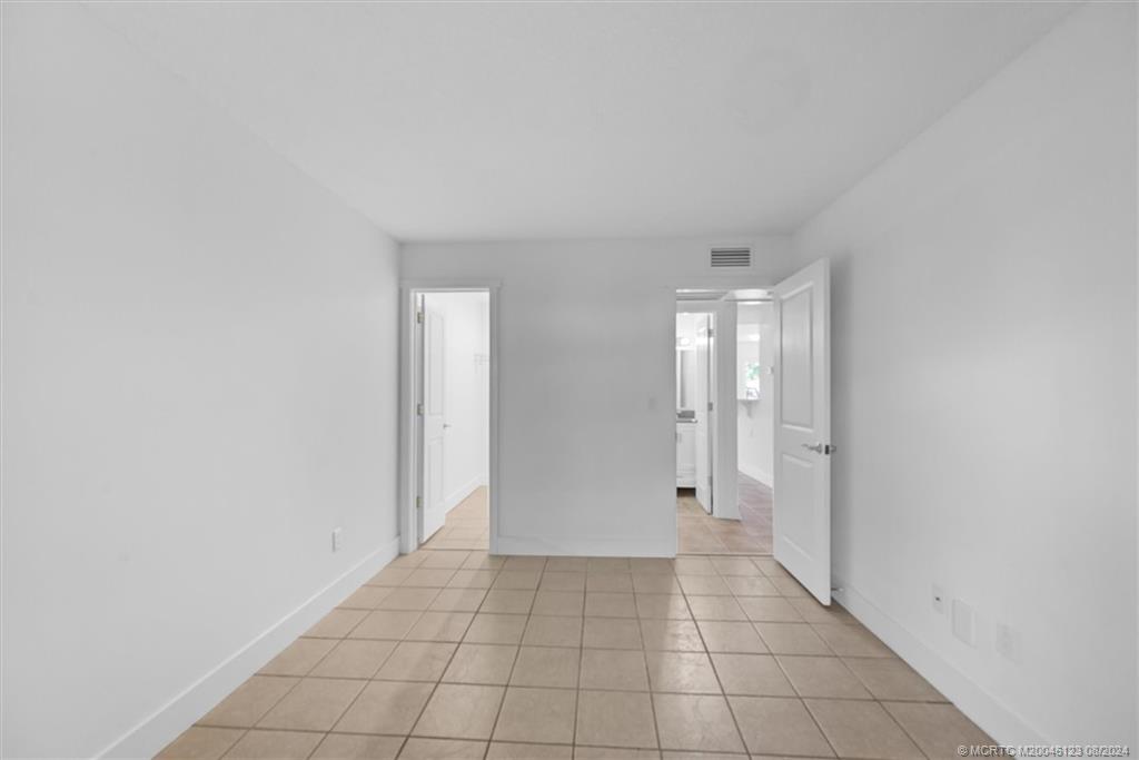 2929 SE Ocean Blvd 2