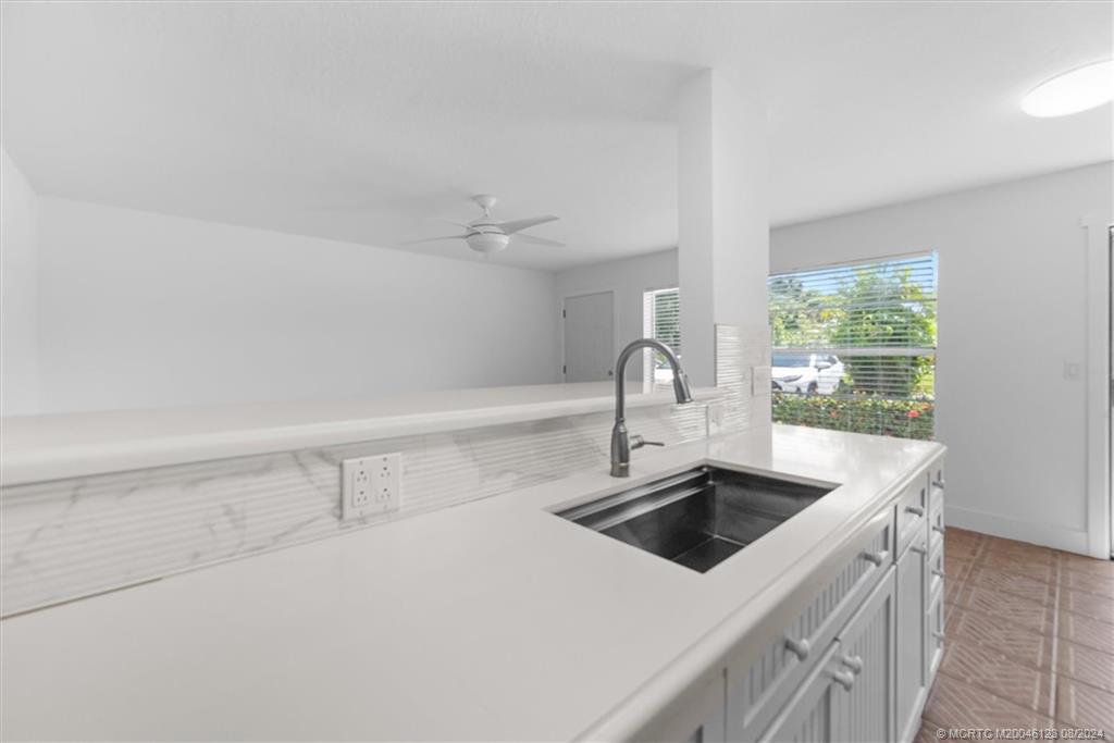2929 SE Ocean Blvd 2