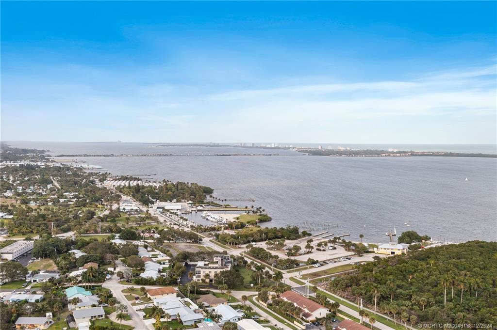 1950 NE Indian River Drive 205