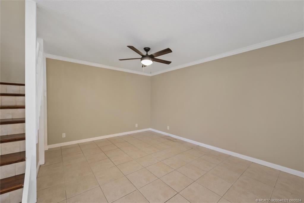 402 Lakewood Ct 2B
