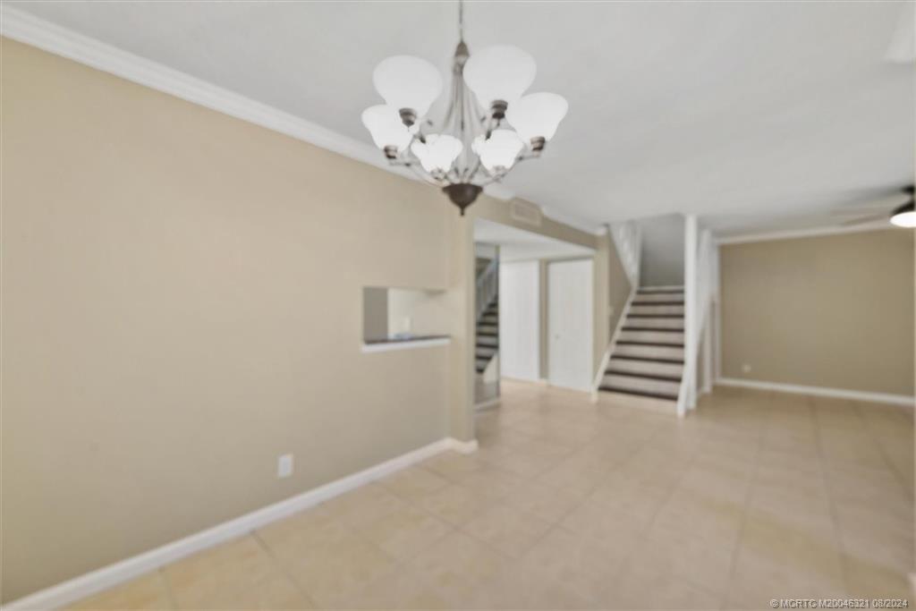 402 Lakewood Ct 2B