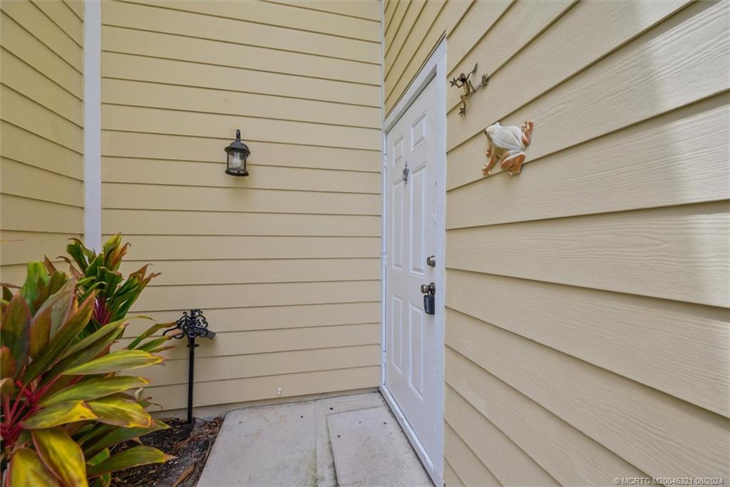 402 Lakewood Ct 2B