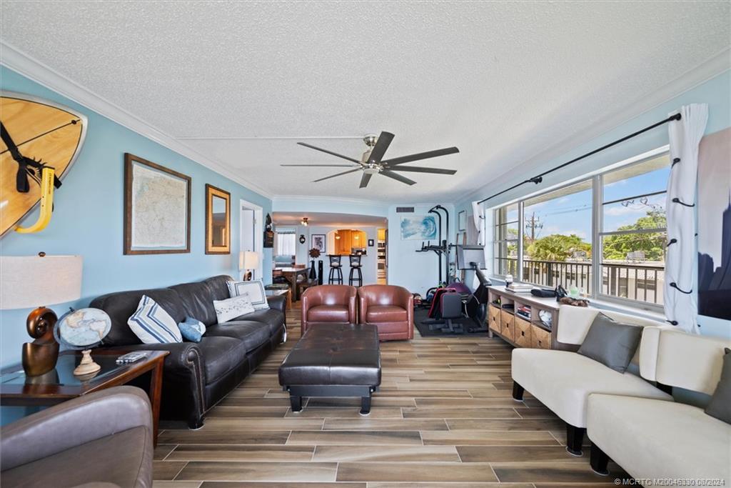 3040 Lake Shore Drive 301