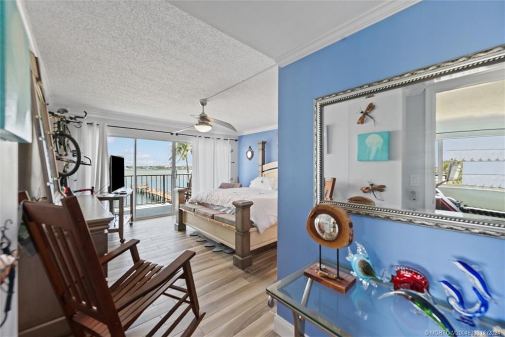 3040 Lake Shore Drive 301