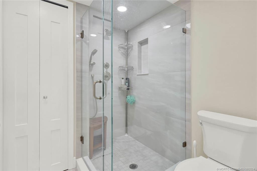 10044 S Ocean Drive 402