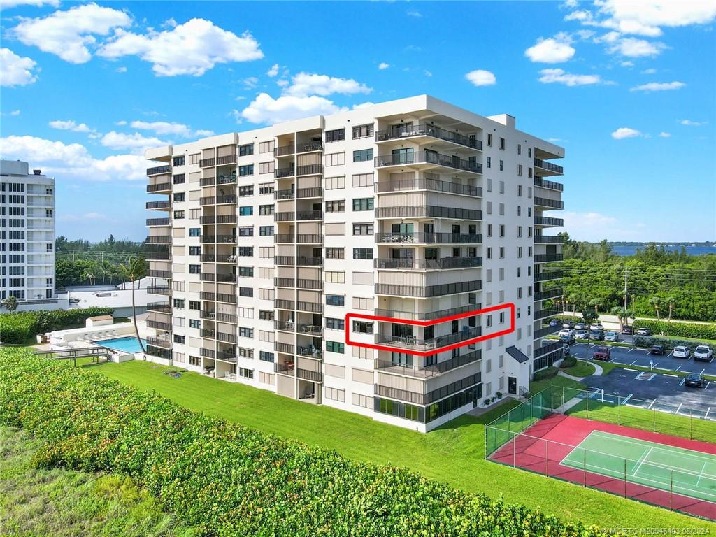 10044 S Ocean Drive 402