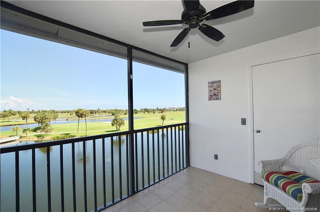 40 NE Plantation Road 404