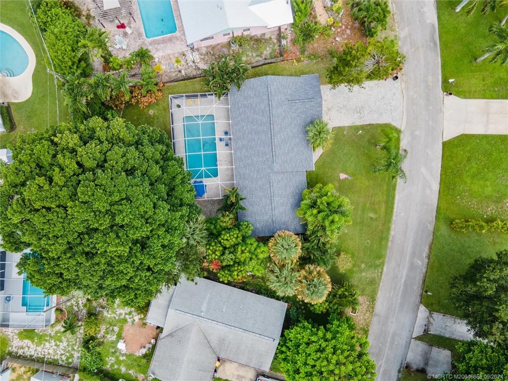 2246 NE 19th Ct
