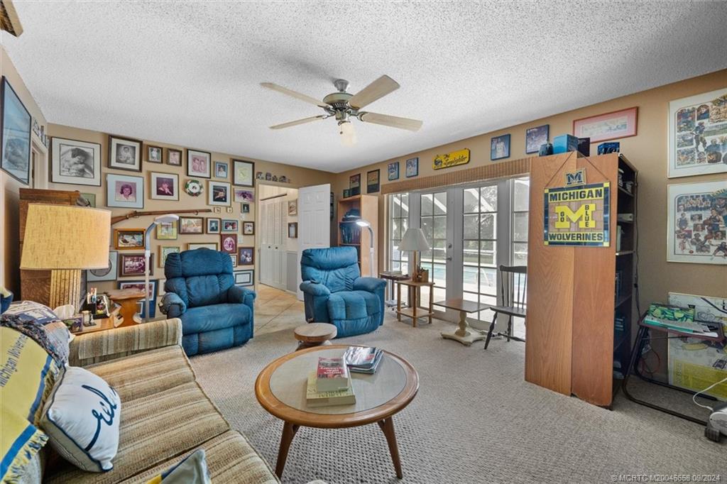 2246 NE 19th Ct
