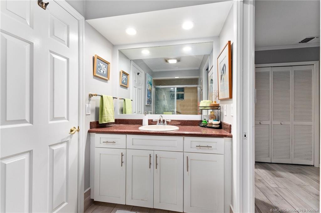 24 N River Road
