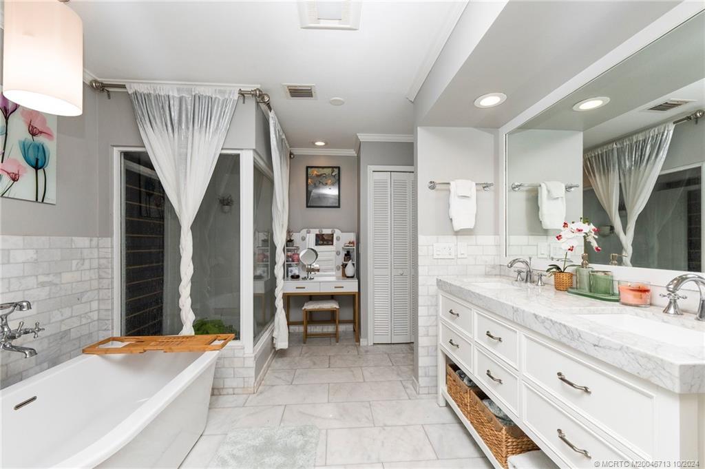24 N River Road