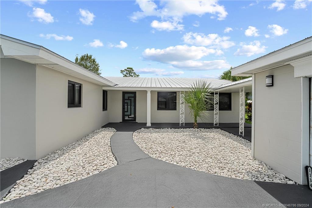 1134 NW Spruce Ridge Drive