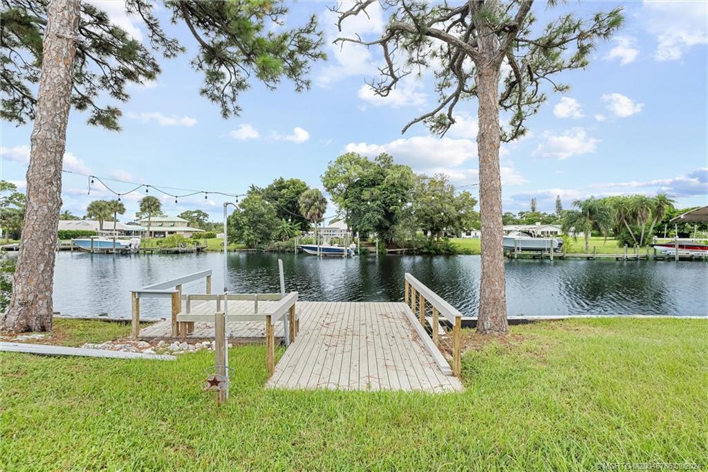 1134 NW Spruce Ridge Drive