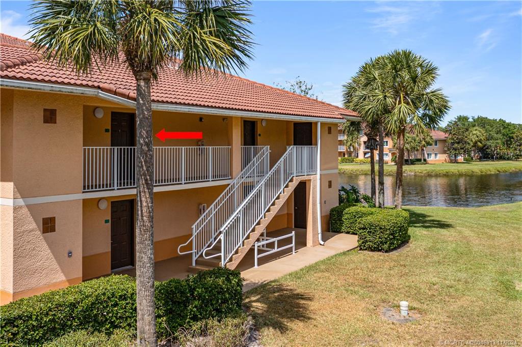 181 SW Palm Drive 207