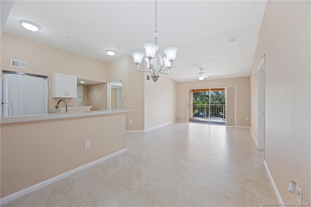 181 SW Palm Drive 207