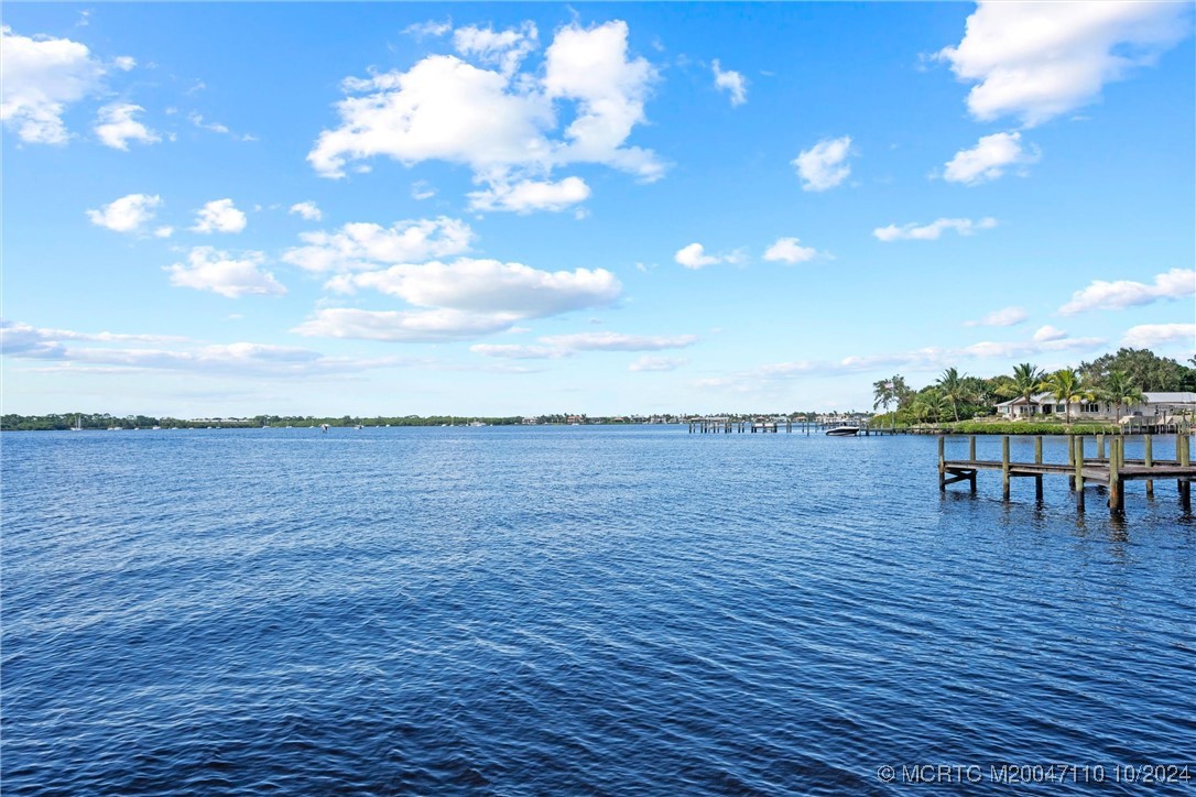 1410C SW PALM CITY Road