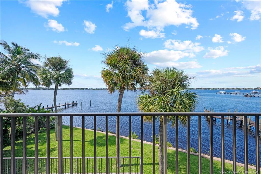 1410C SW PALM CITY Road