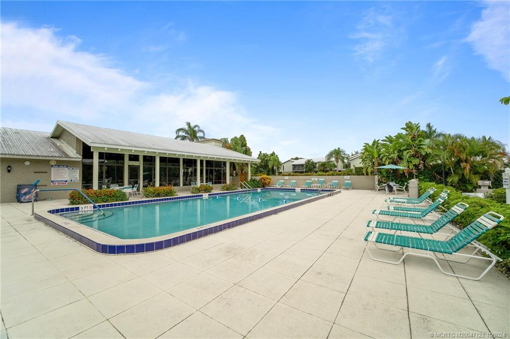800 NW Fork Road 7-3