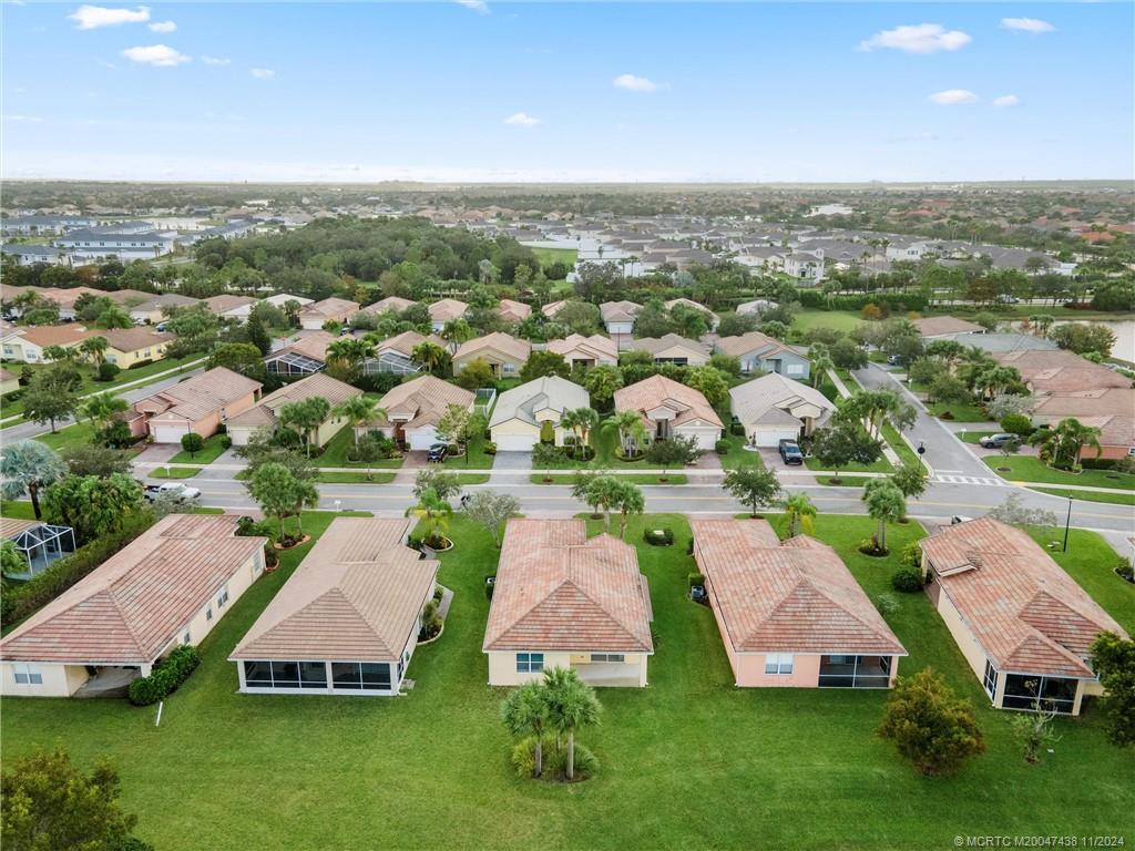 9962 SW Glenbrook Drive