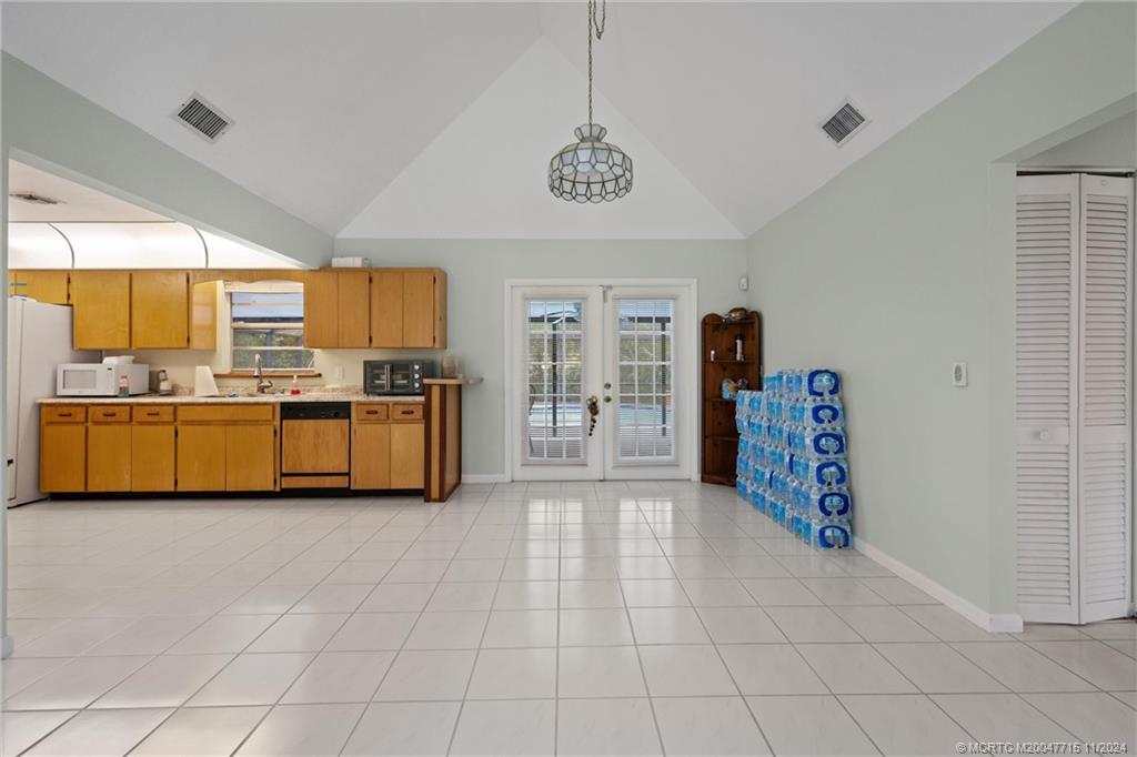 1950 SW Hackman Terrace