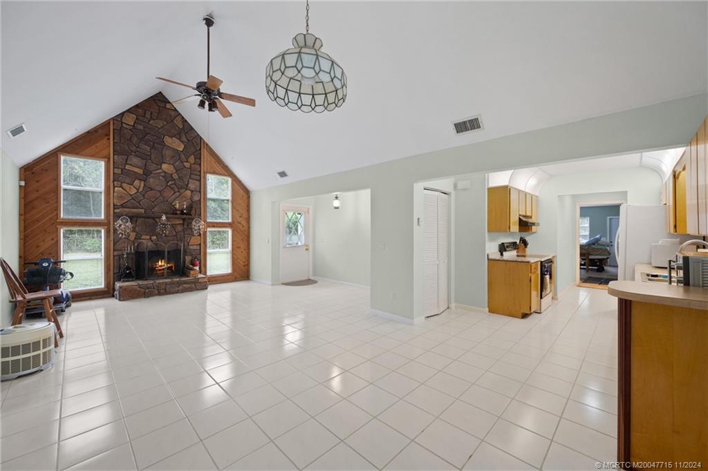 1950 SW Hackman Terrace