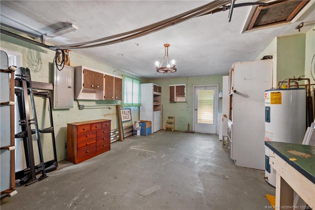 421 SE Edgewood Drive