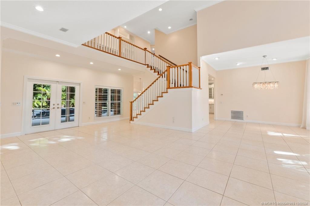 23 Castle Hill Way