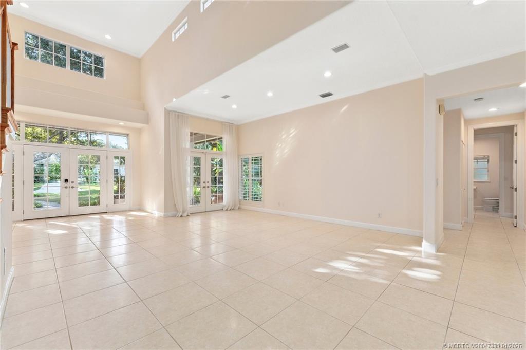 23 Castle Hill Way
