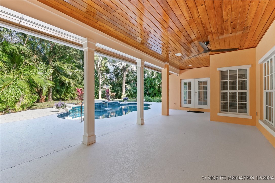 23 Castle Hill Way
