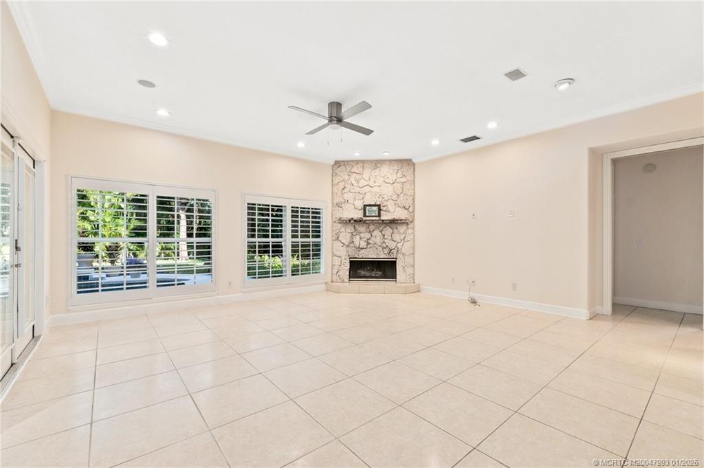 23 Castle Hill Way