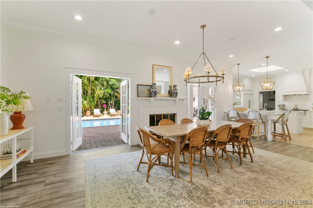 16 Ridgeview Road N