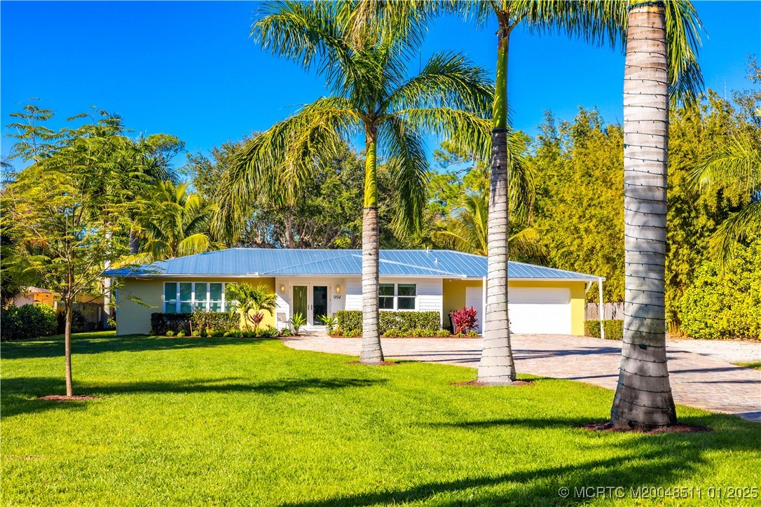 994 NW Pine Lake Drive