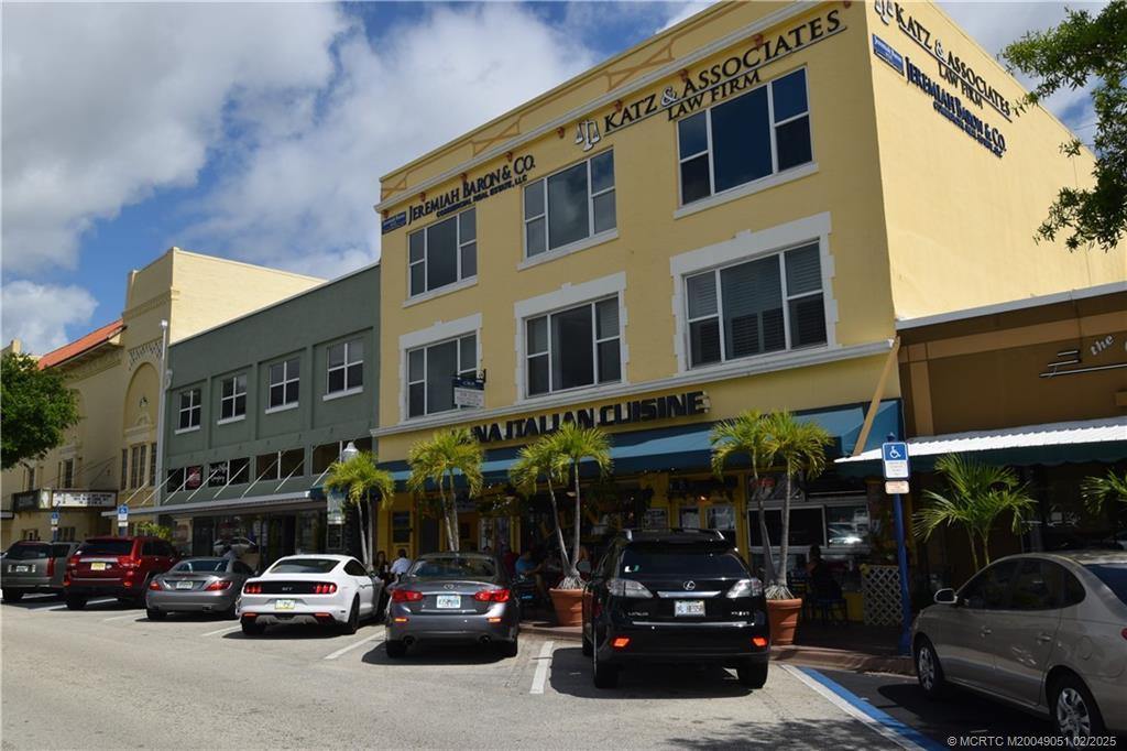 101 SE Ocean Blvd 305