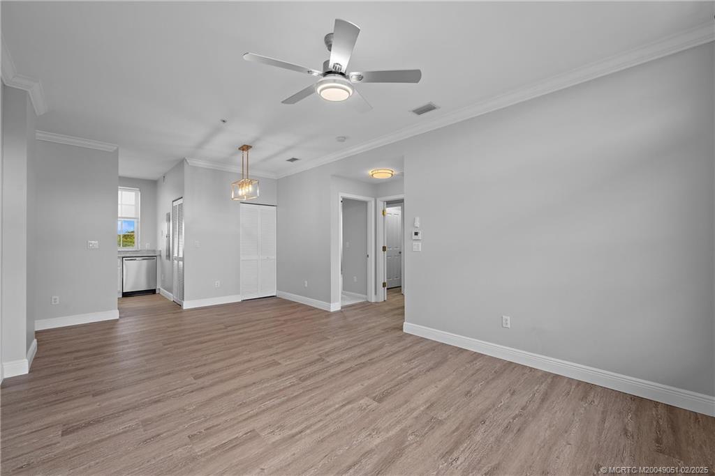 101 SE Ocean Blvd 305