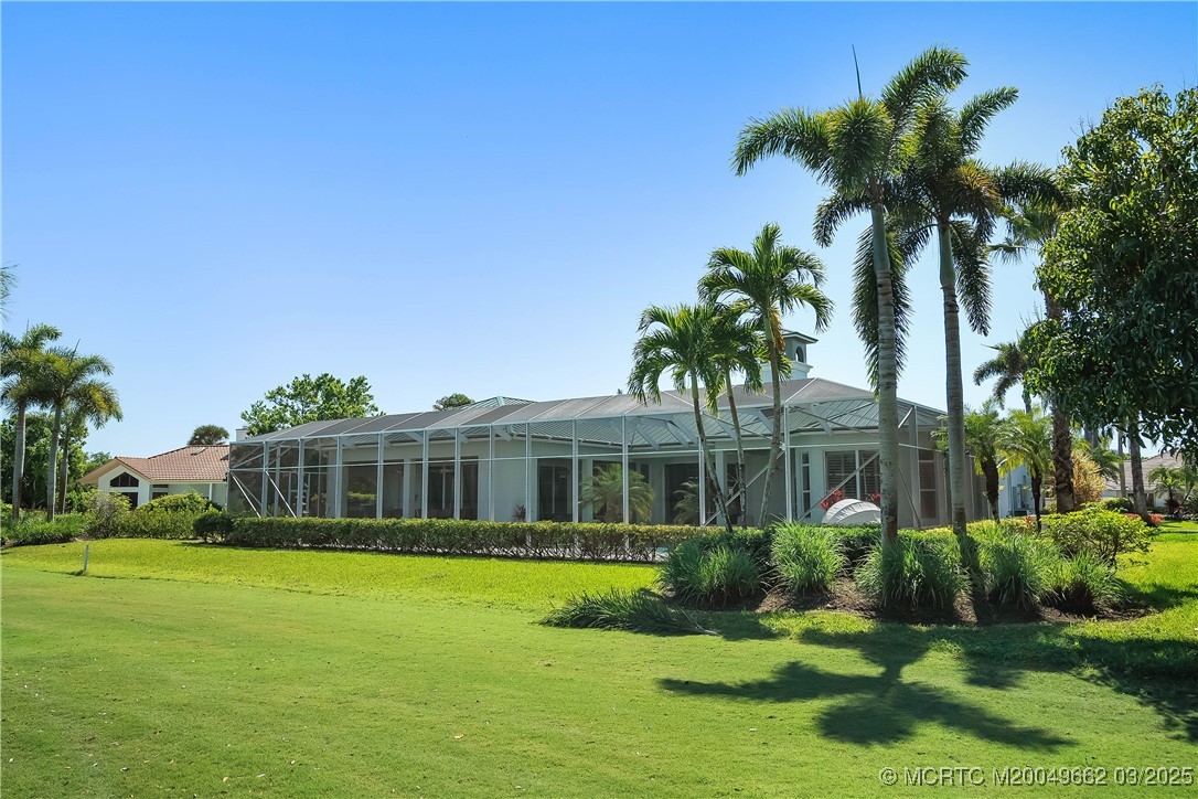 1639 SW Thornberry Circle