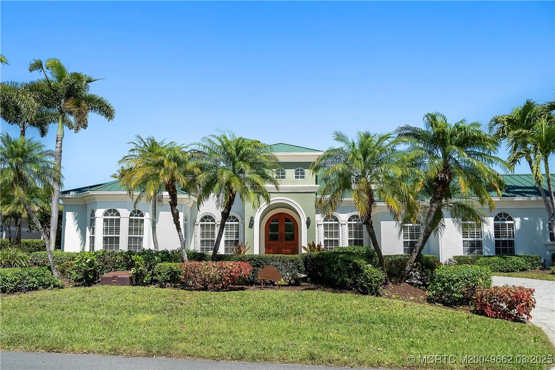 1639 SW Thornberry Circle