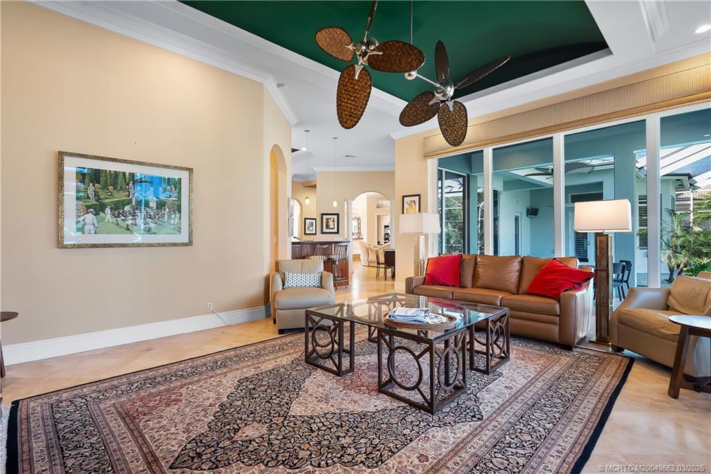 1639 SW Thornberry Circle