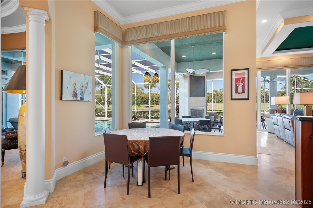 1639 SW Thornberry Circle