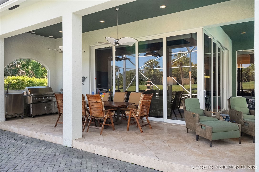 1639 SW Thornberry Circle