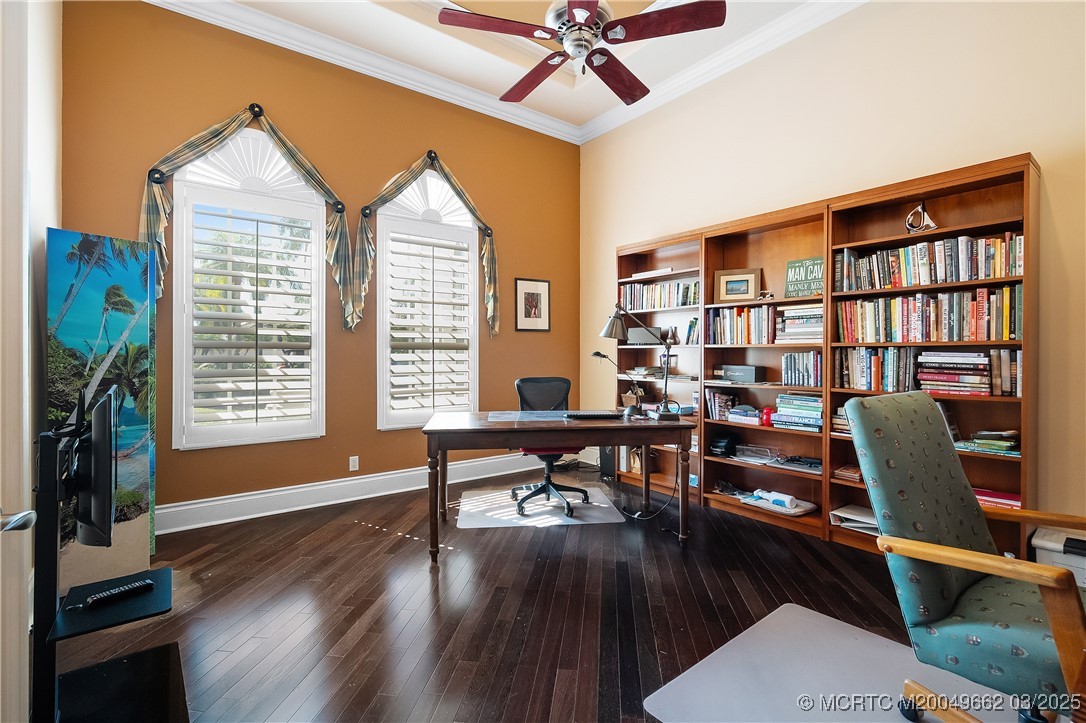 1639 SW Thornberry Circle
