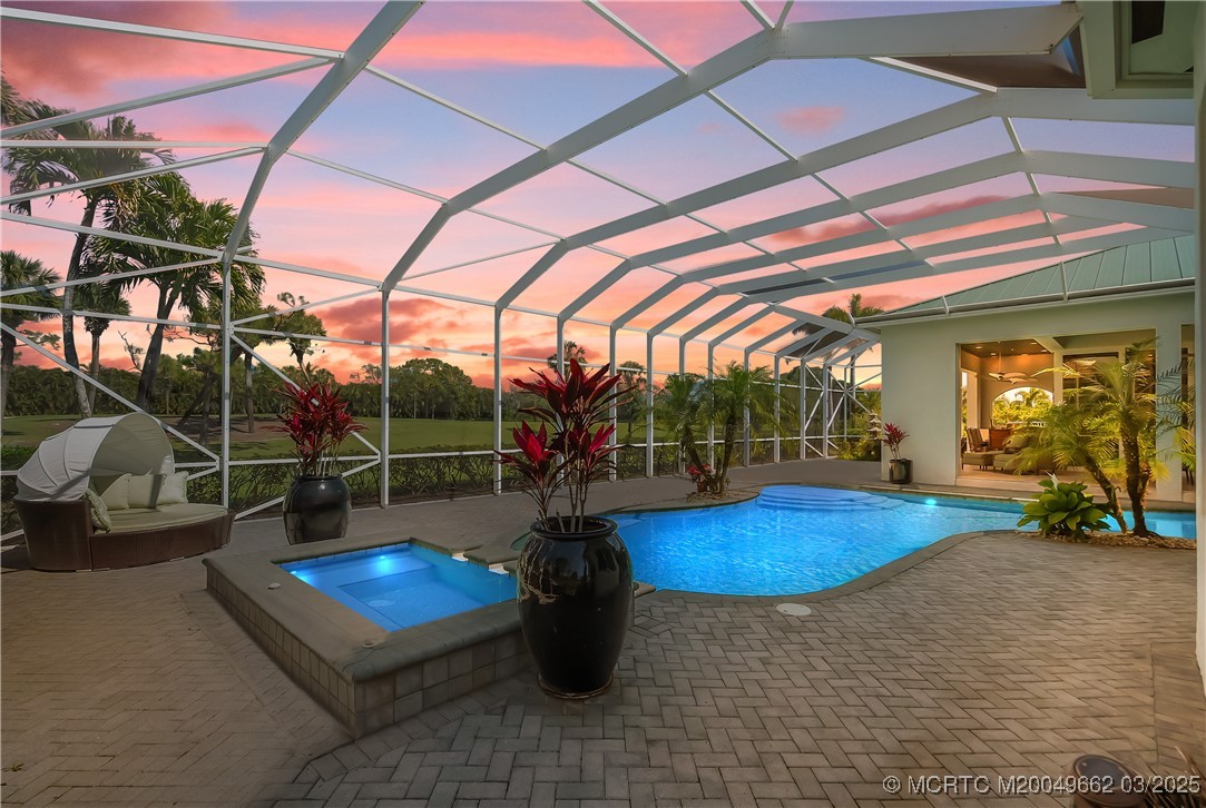 1639 SW Thornberry Circle