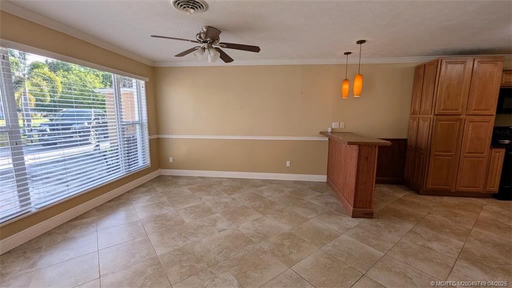 830 NW 10th Terrace