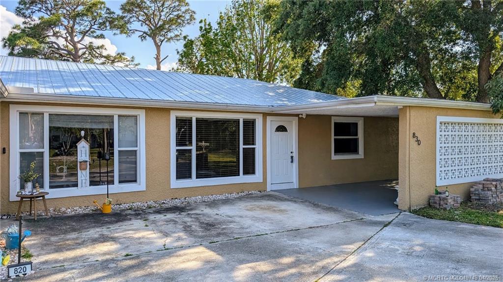 830 NW 10th Terrace
