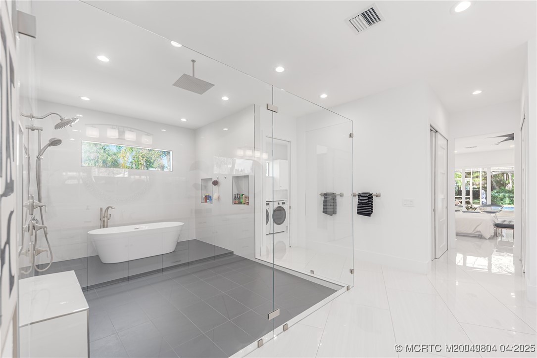 409 SE Saint Lucie Blvd