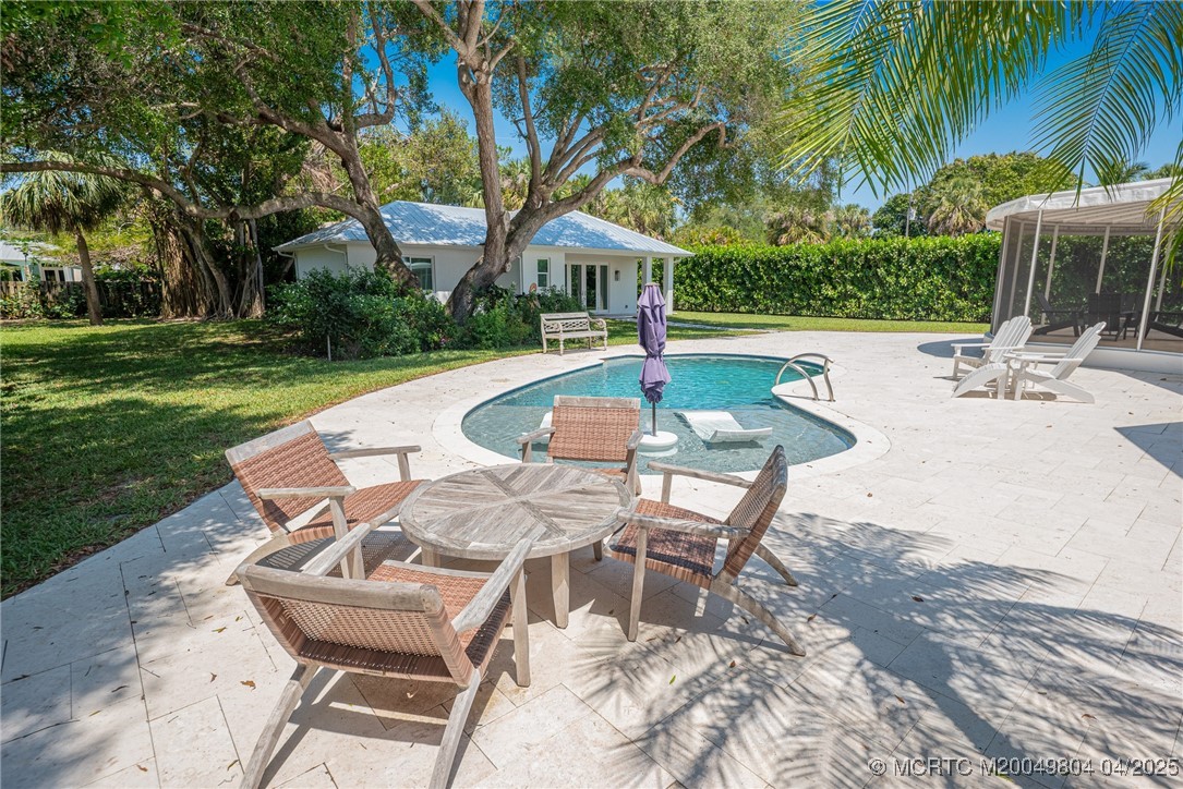 409 SE Saint Lucie Blvd