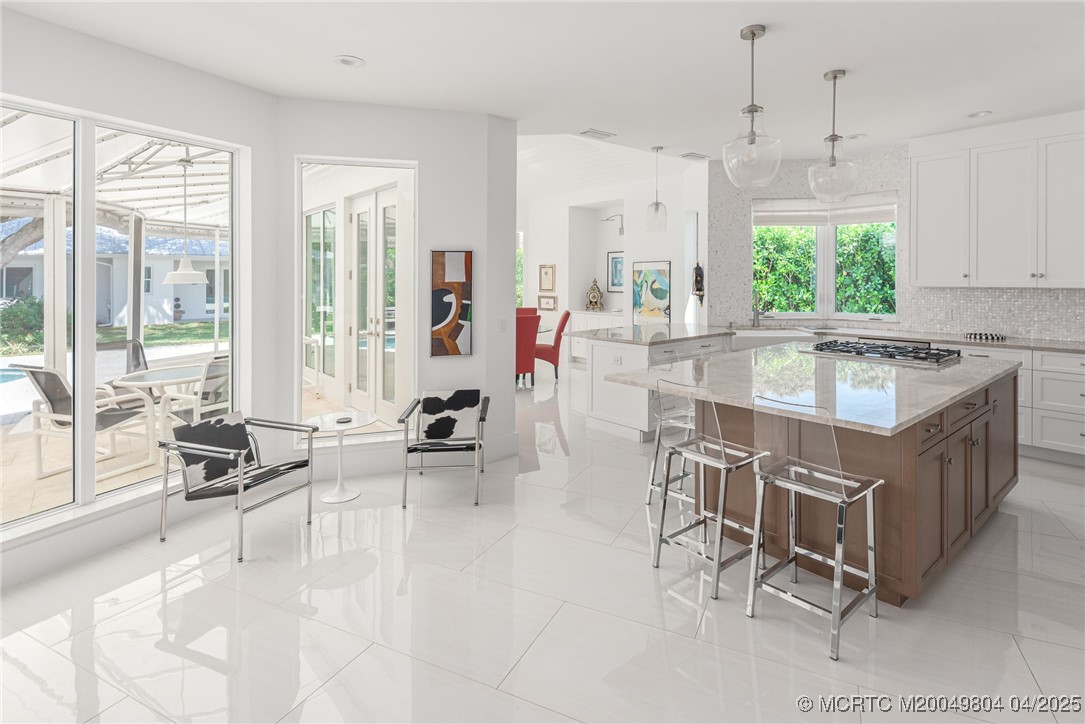 409 SE Saint Lucie Blvd