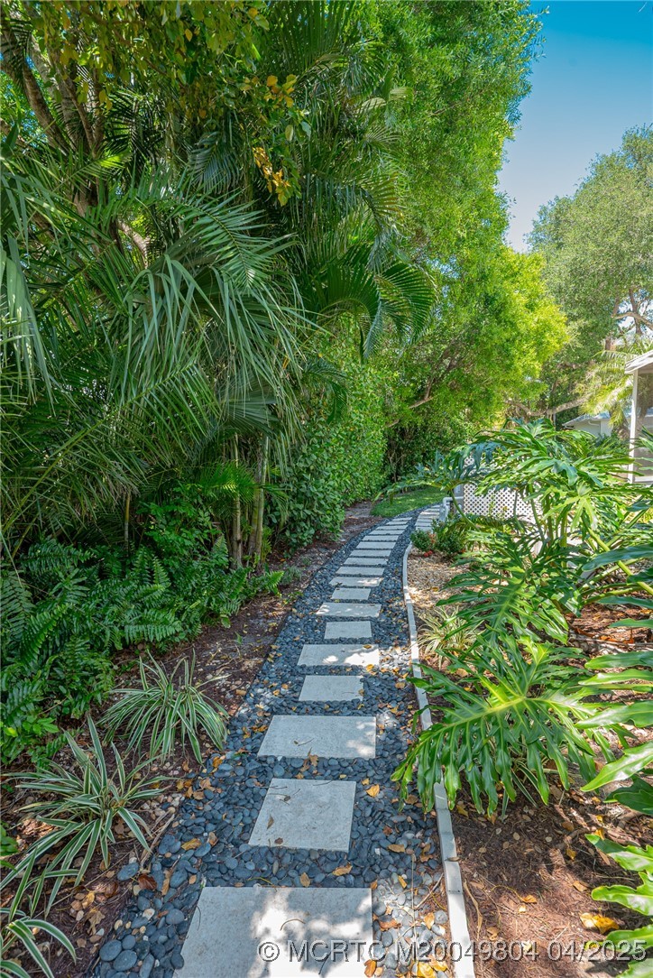 409 SE Saint Lucie Blvd