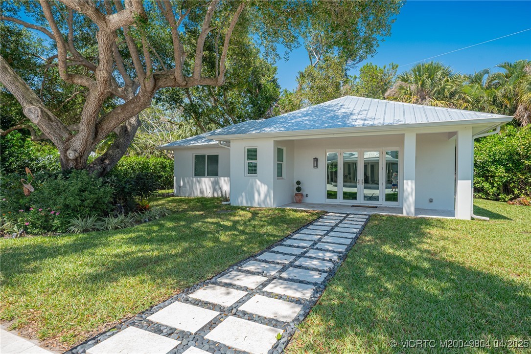 409 SE Saint Lucie Blvd
