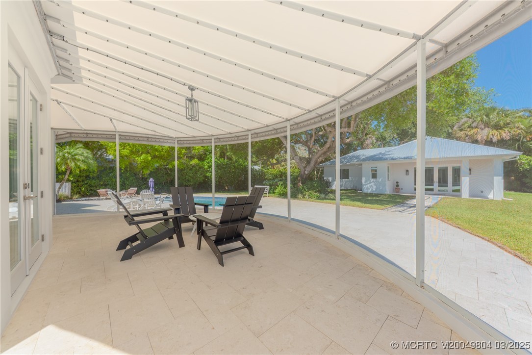 409 SE Saint Lucie Blvd