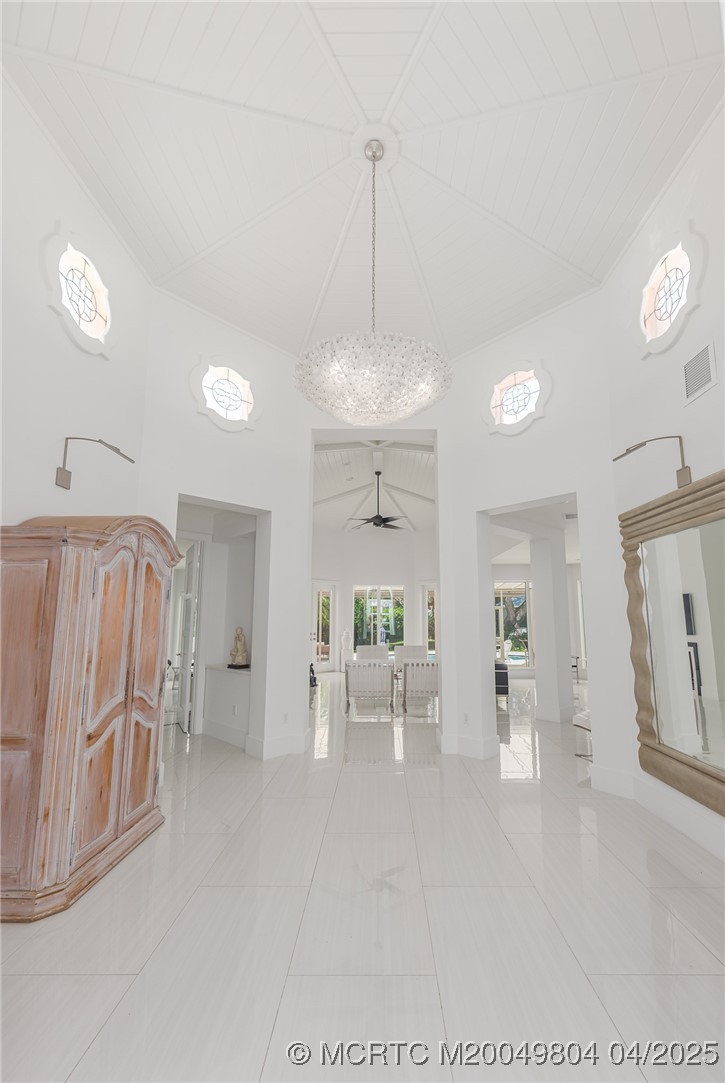 409 SE Saint Lucie Blvd